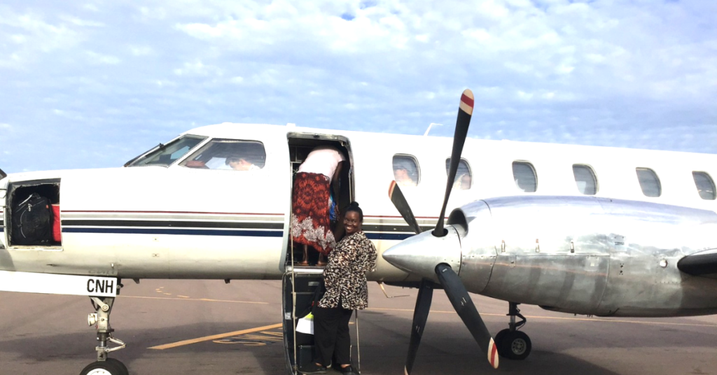 lady getting on plane